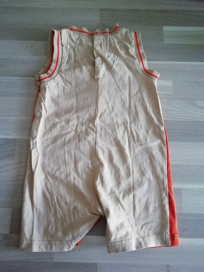 Barboteuse taille 18 mois - photo numéro 2