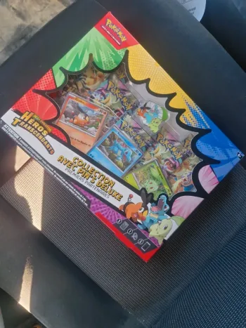 Coffret Pokémon Collection pin's Deluxe Premiers Partenaires neuf