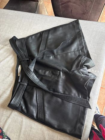 Short simili cuir t44 nafnaf