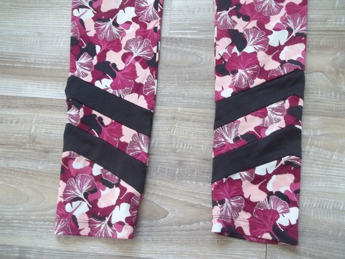 Legging de sport feuillages roses Gémo 12 ans - photo numéro 2