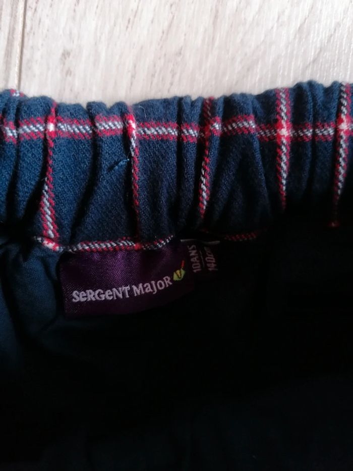 Sergent Major
Tee shirt, short et Veste reversible Promenons nous dans Paris
Taille 10 ans - photo numéro 8