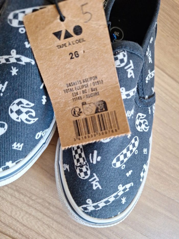 Chaussures neuves skateboard - photo numéro 2