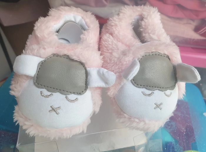 Chaussons 18 mois - photo numéro 3