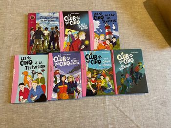 Lot de 7 romans du Club des Cinq