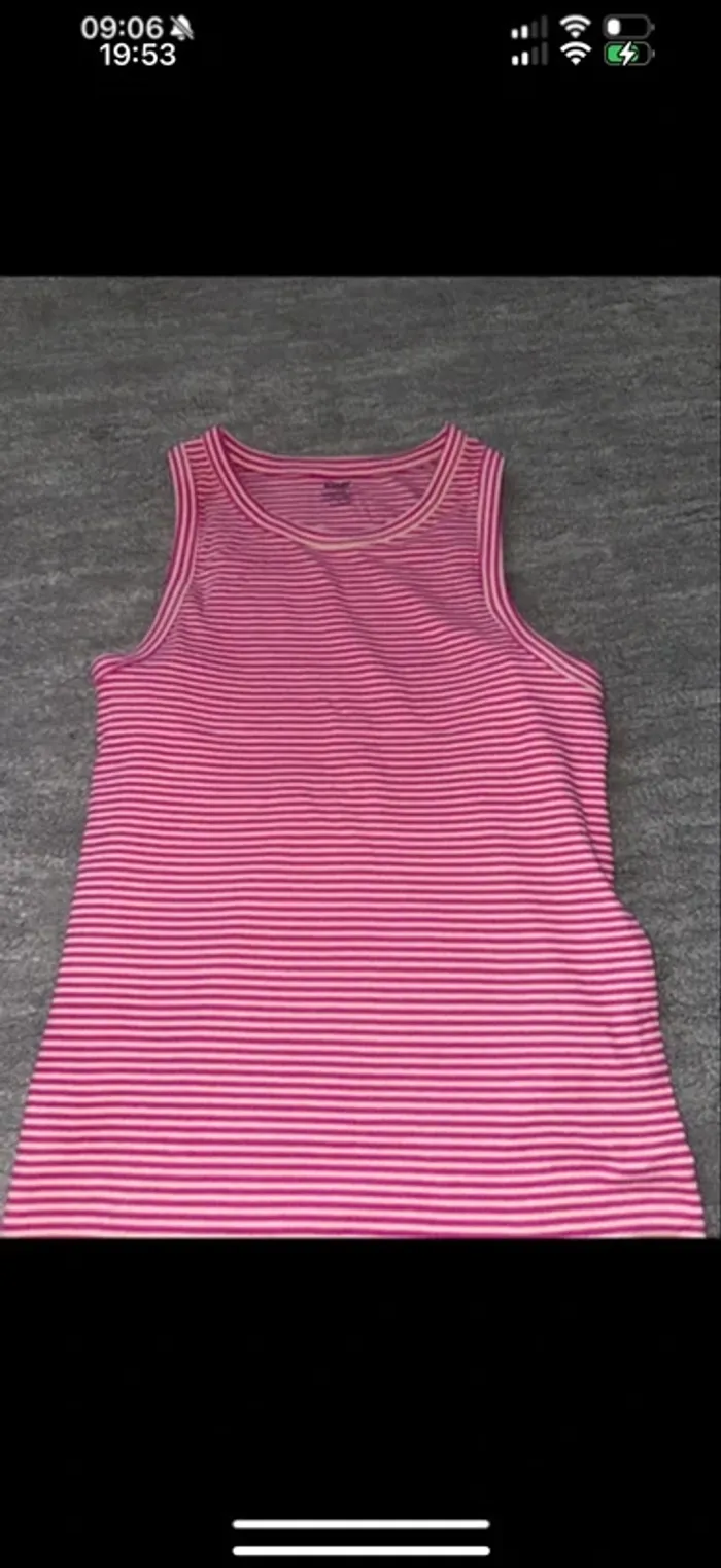 Debardeur kiabi taille L - photo numéro 2