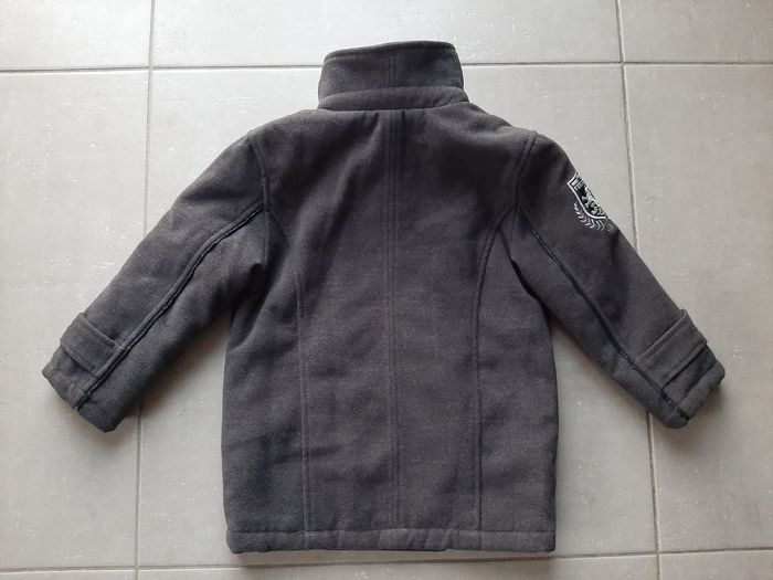 Manteau comme neuf gris foncé confortable et chaud - photo numéro 9