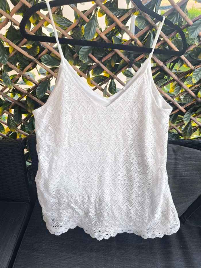 Débardeur dentelle excellent état, taille S
