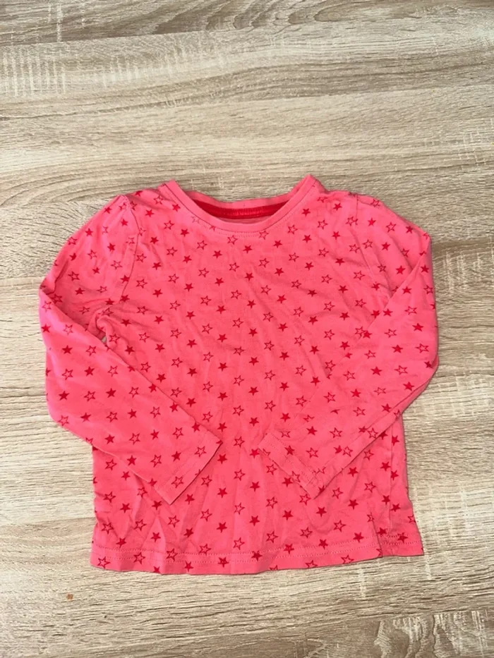 Vend t-shirt manches longues taille 3-4 ans 104cm marque Young dimension