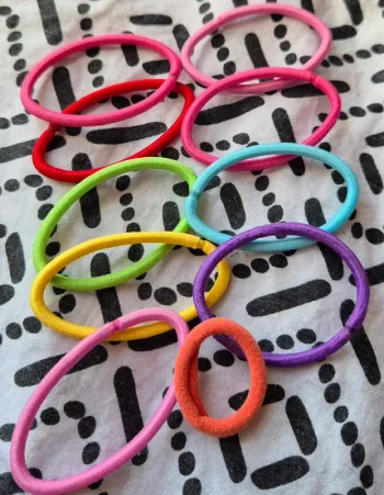 Lot élastique pour cheveux