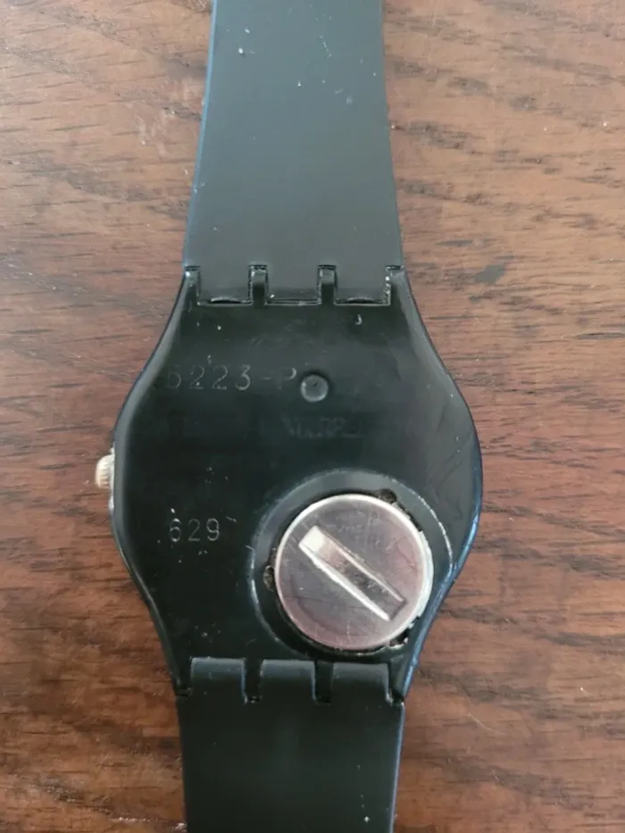 Vends montre swatch 1985 Black magic petit cadran - photo numéro 3