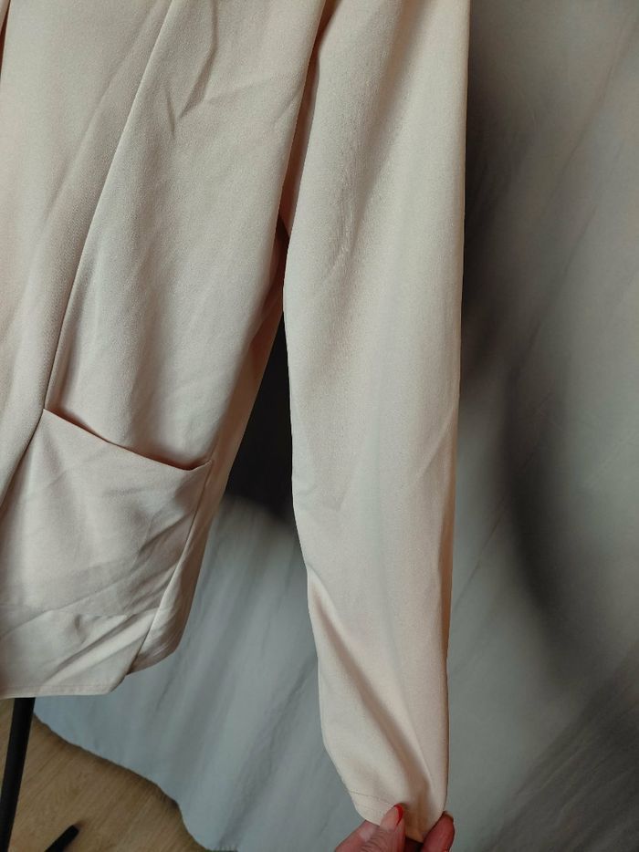 Très belle veste femme T U - photo numéro 4