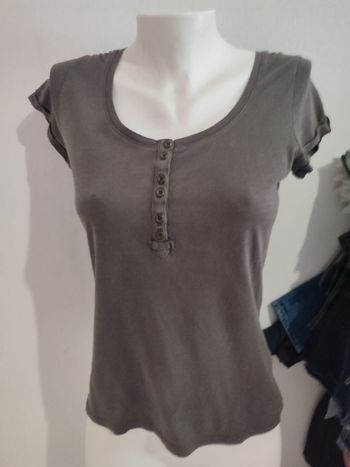 #kytie34femme. Tee-shirt manches courtes taille 34