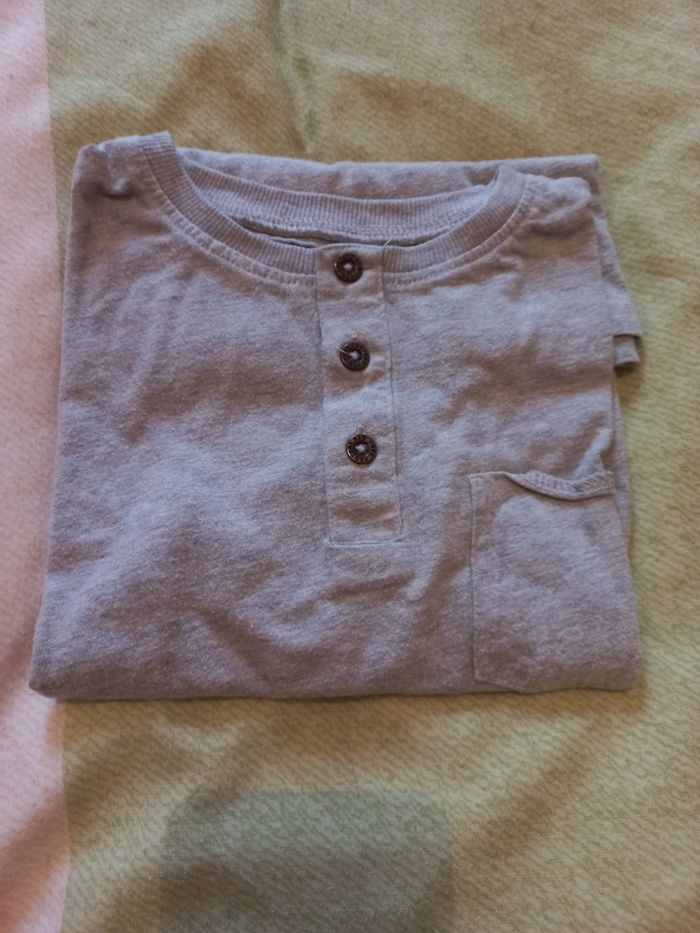 Jolie tee-shirt manches longues 10 ans