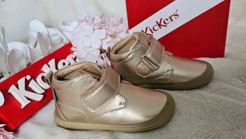 Chaussures Bottines Botillons cuir Scratch Kickers T22