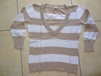haut à rayures