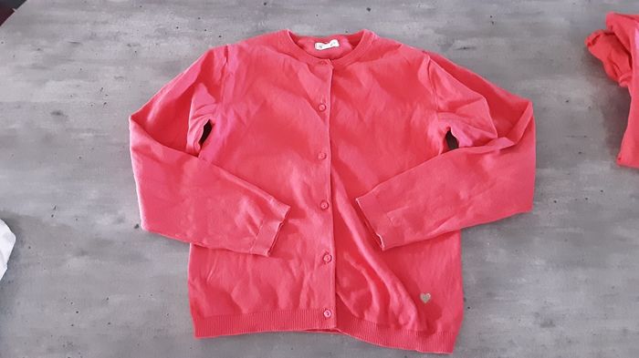 Lot hauts fille 8ans - photo numéro 4