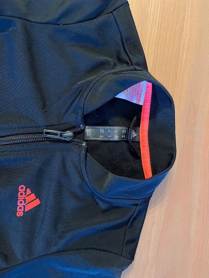 🤩😍🩷🩷 superbe Survetement ADIDAS 8 ans fille 🩷🩷🤩😍 - photo numéro 4