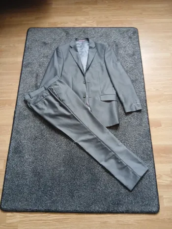 Costume  Sublissimo taille 38