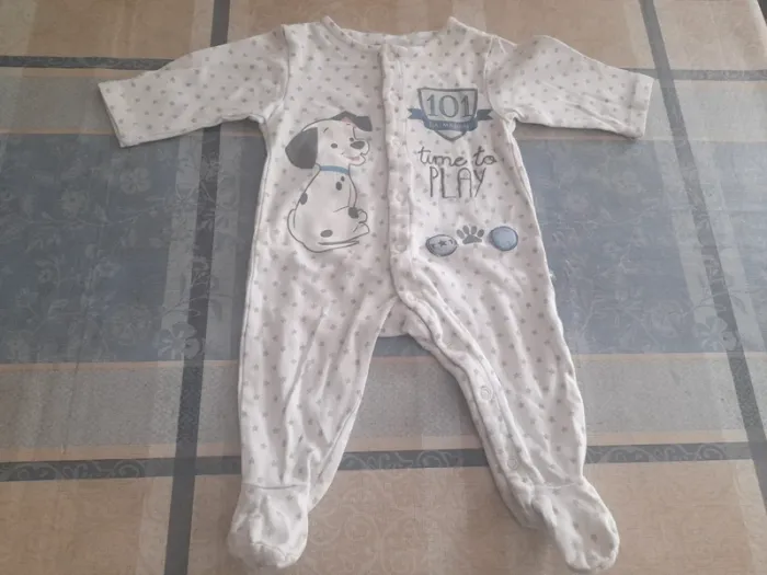 Lot de pyjamas - photo numéro 7