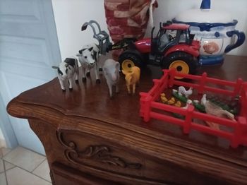 Lot tracteur + animaux de la ferme