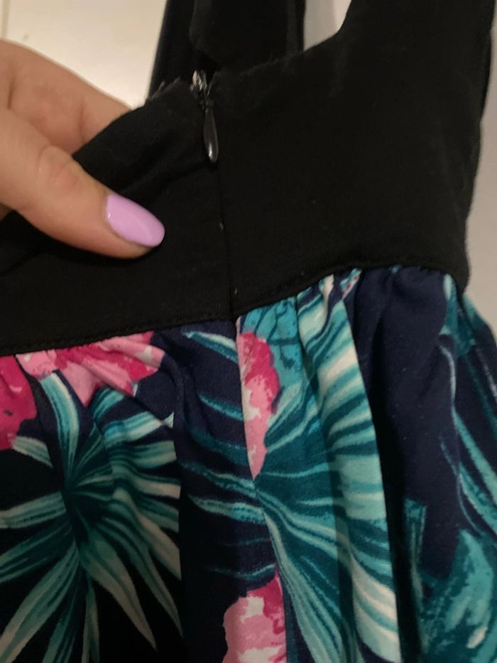 Robe dos nu - photo numéro 4