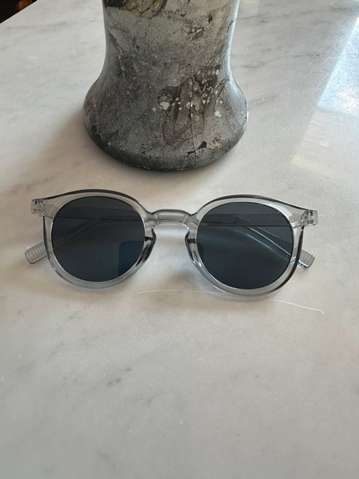 Lunettes old money