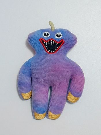 Porte-clé Huggy Wuggy violet bleu / Playtime Co
