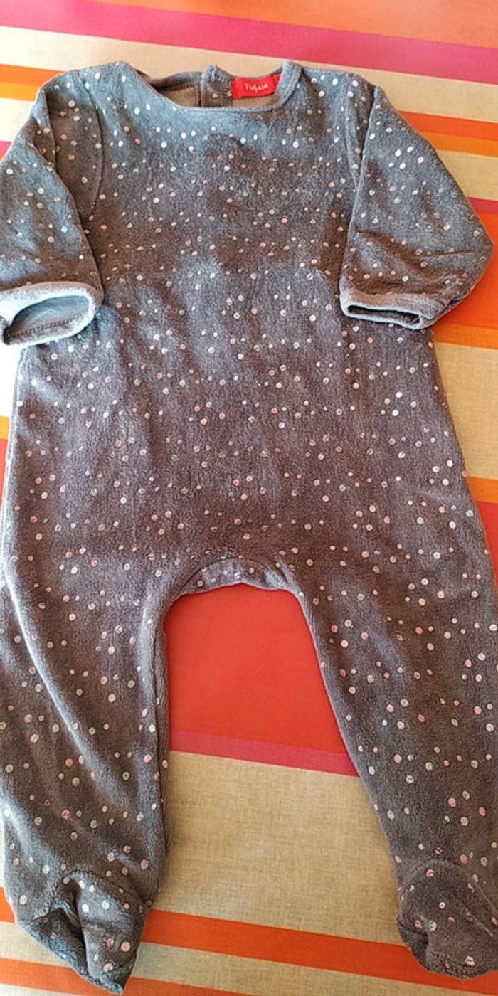 Lot pyjamas chaud 6mois - photo numéro 2