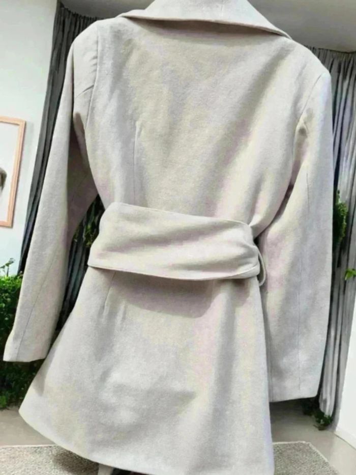 Manteau 3/4 camaïeu beige 1 bouton   🌹 40/42🌹 - photo numéro 2