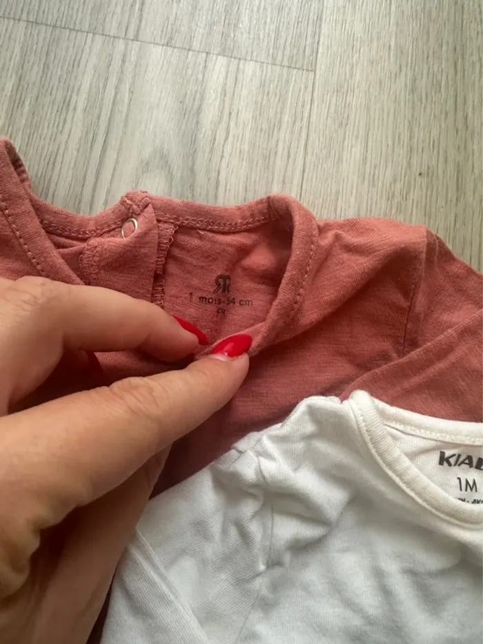 Lots de 2 t-shirt manches longues Kiabi et verbaudet - photo numéro 3