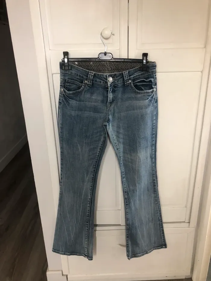 jeans bleu évasée walk and talk