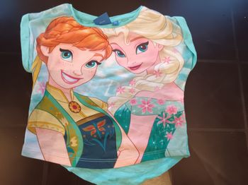 T Shirt reine des neiges 3 ans