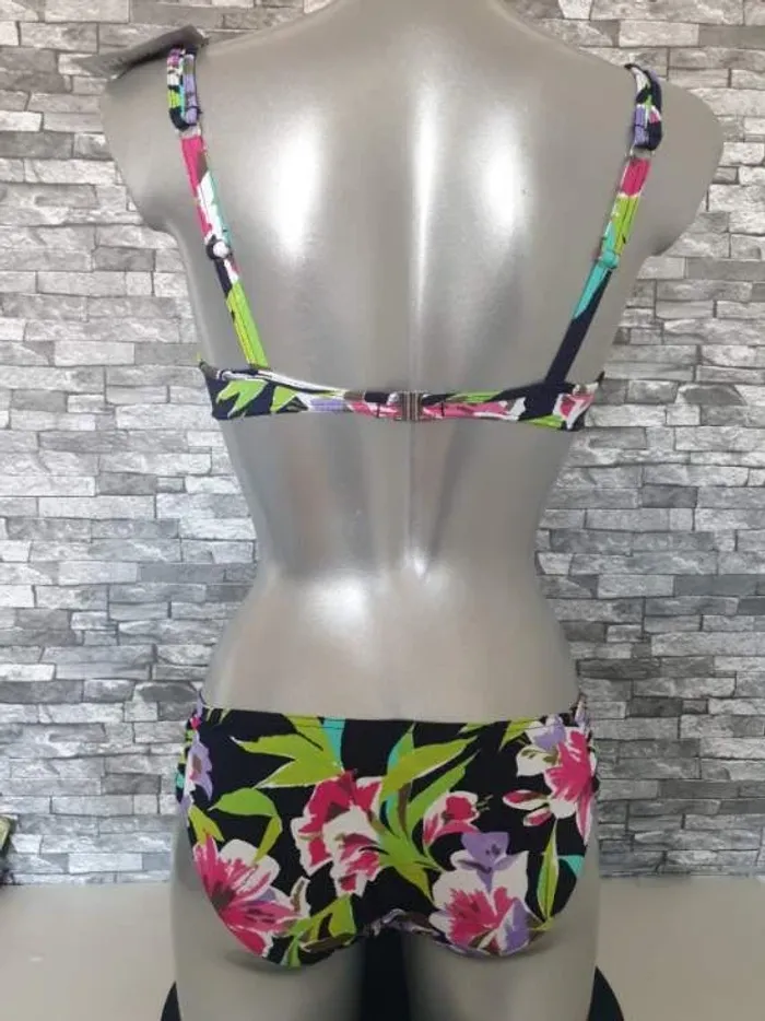 Maillot de bain sexy Taille 38 - photo numéro 2