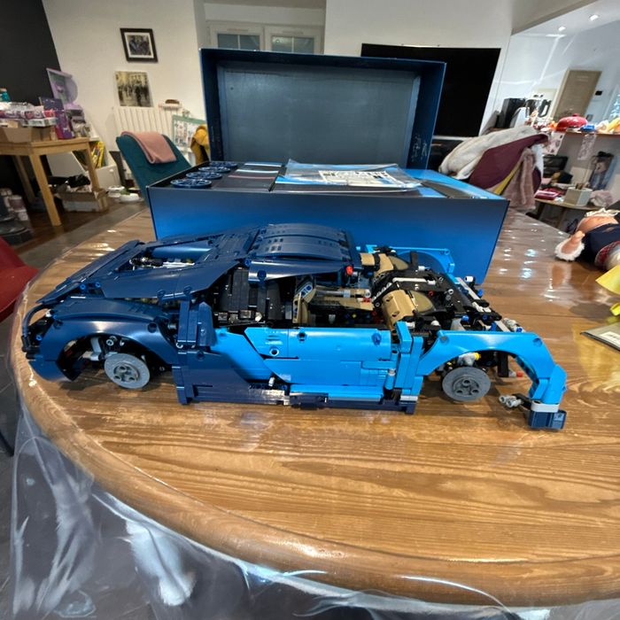 Lego technic bugatti Chiron 42083 à finir - photo numéro 4