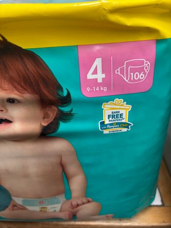 151 couches Pampers Baby dry T4