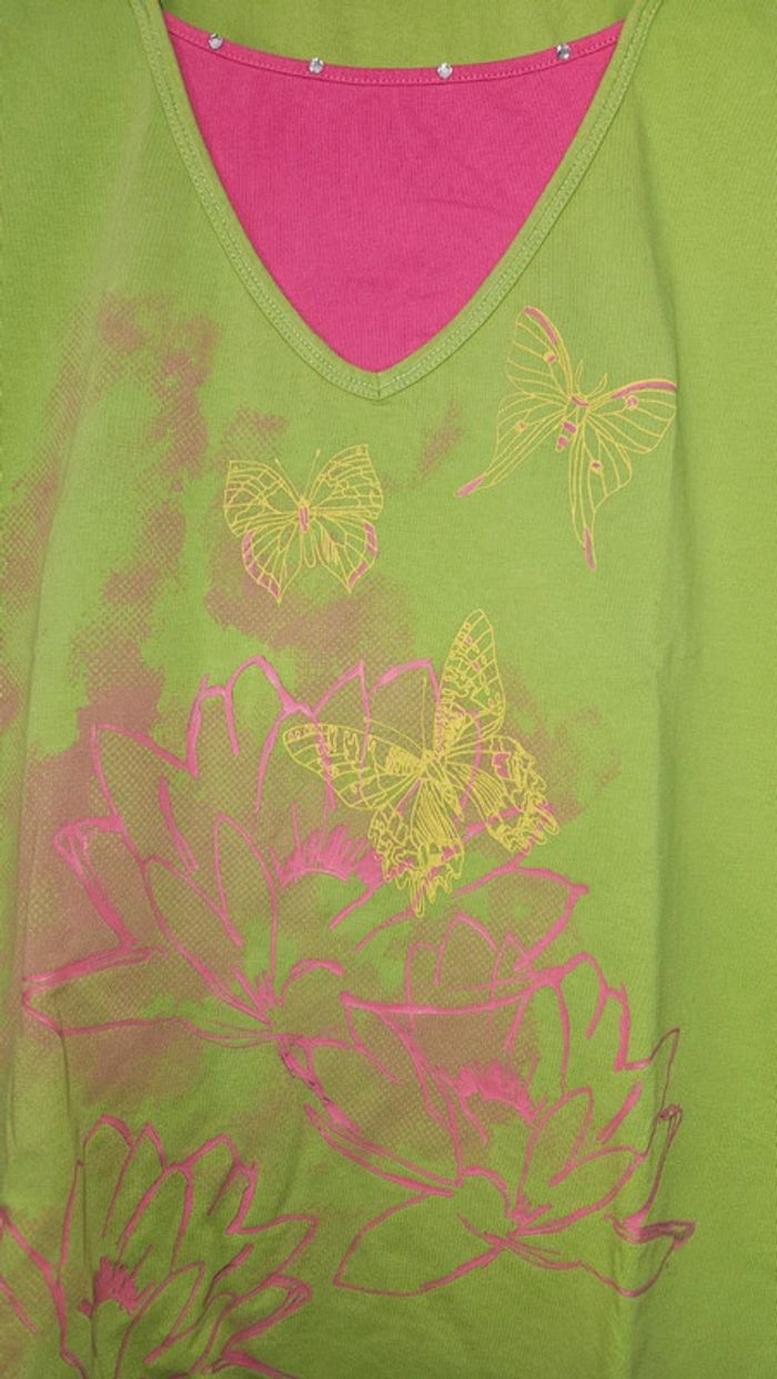 Débardeur vert à fleurs et papillons -Taille 44/46 - photo numéro 2