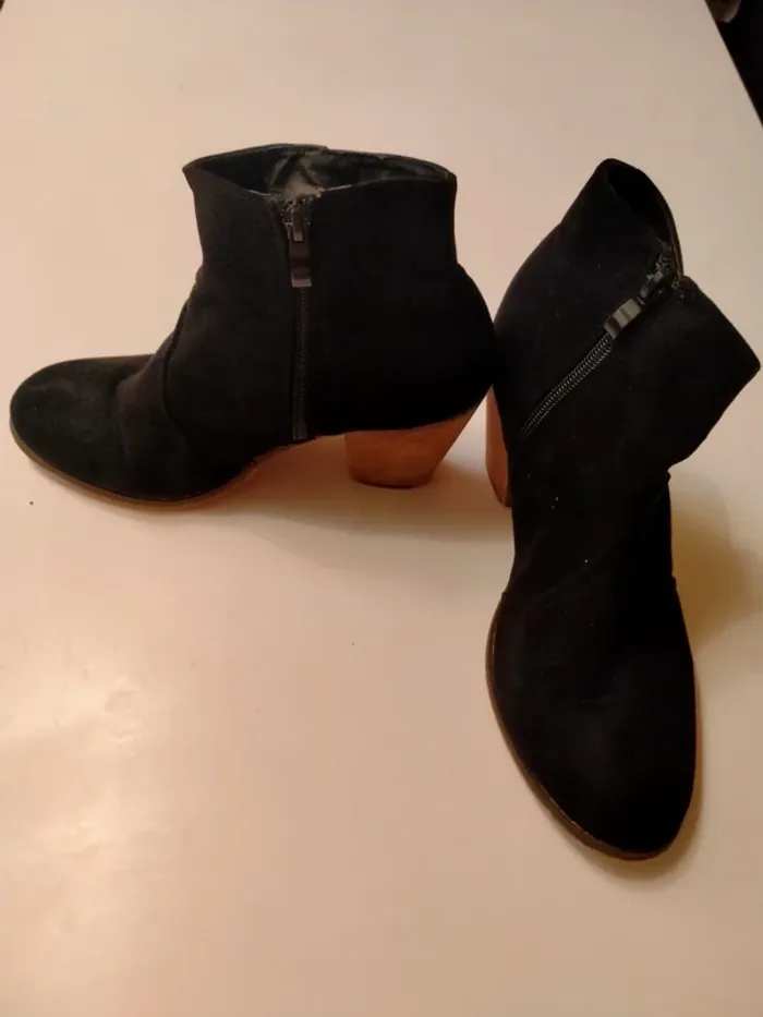 Bottines noires à talons - photo numéro 3