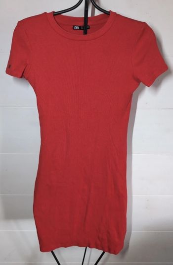 Robe rouge Zara