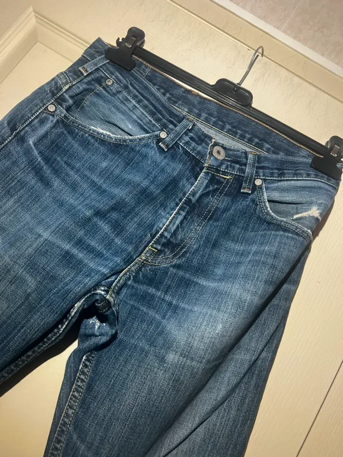 Jeans Lev’s - photo numéro 2