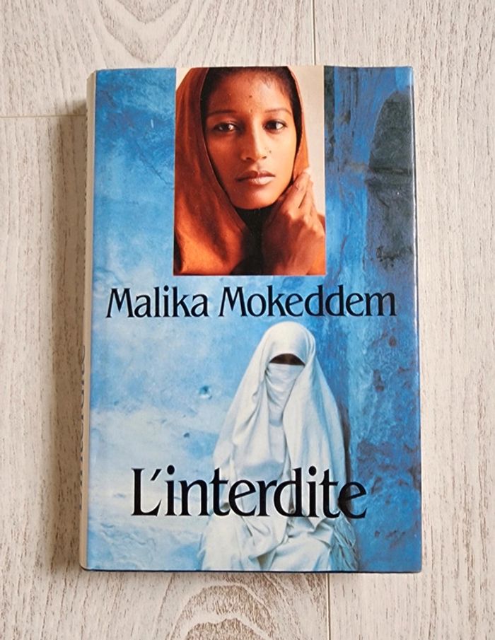 Livre L'interdite