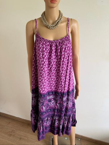 Robe d’été à bretelles taille unique jamais portée