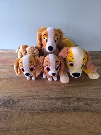 Lot peluches Lady disney