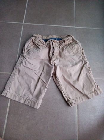 Short beige