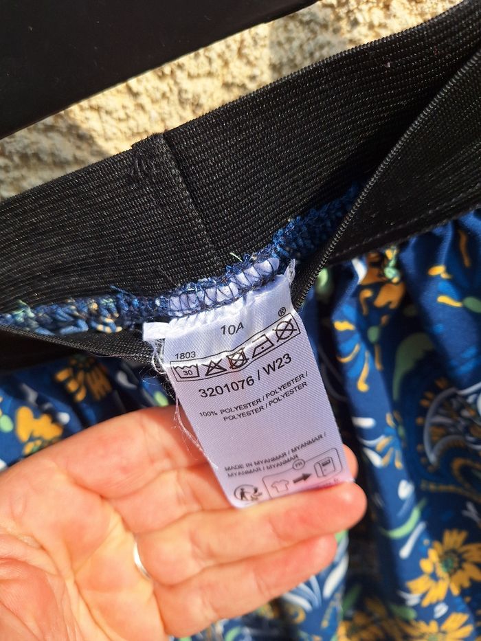 👗 Jupe courte légère 10 ans - photo numéro 5