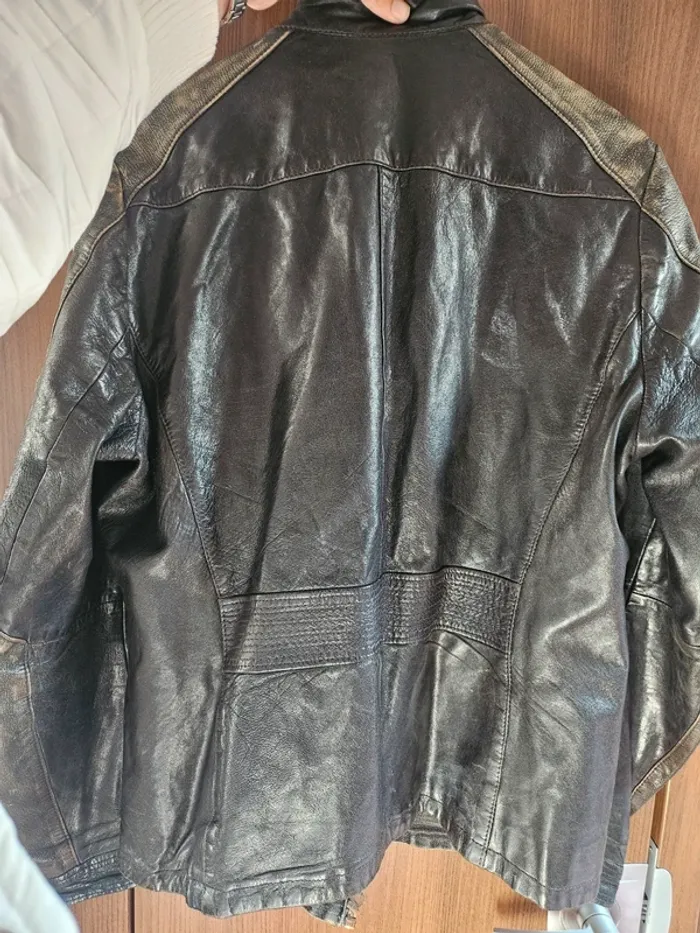 Veste cuir hugo boss - photo numéro 2