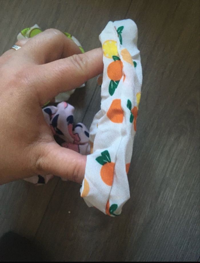 Lot de 3 chouchous NEUFS en tissu couleurs d’Été - photo numéro 5