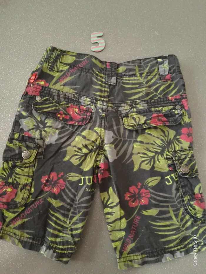 Short exotique 🌴🌴 - photo numéro 2