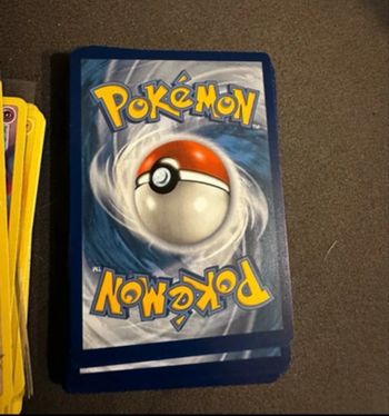 Lot de 500 cartes Pokémon environ 