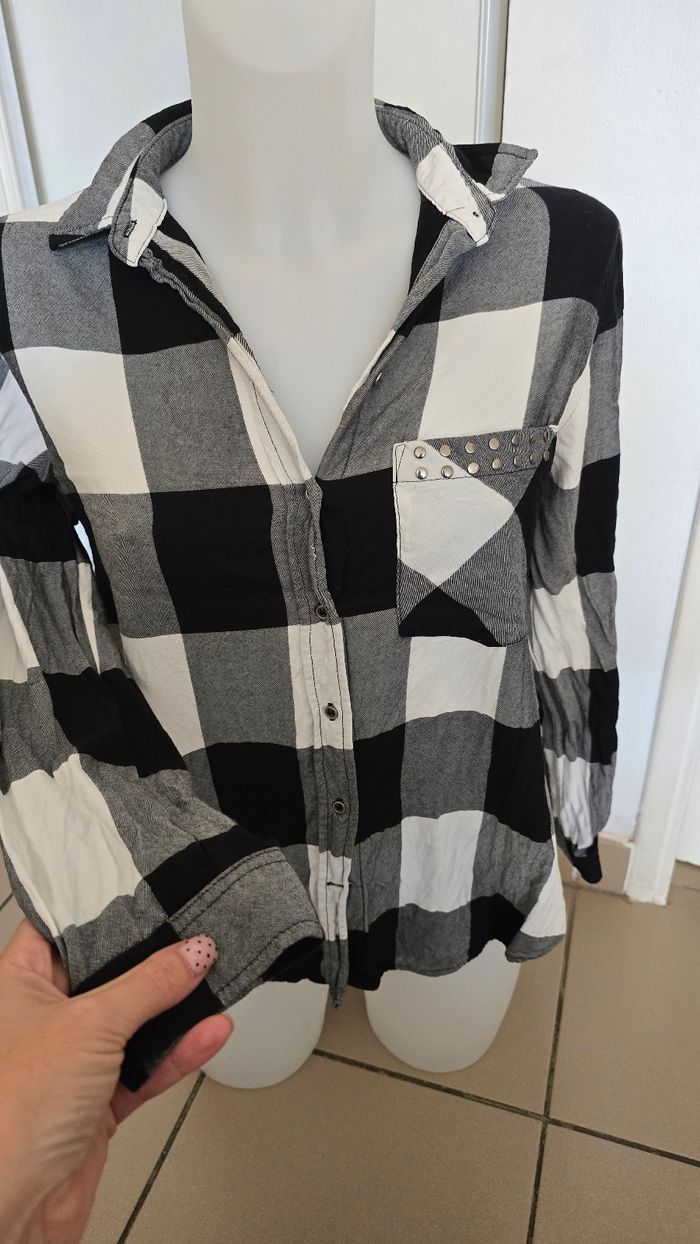 Chemise à carreaux zara taille M - photo numéro 2