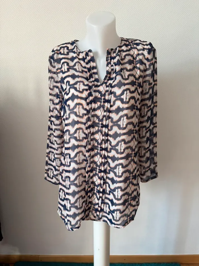 Blouse en très bon état taille 38 Areline bleu